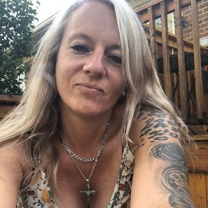 Meet your Posher, Marie-pierre